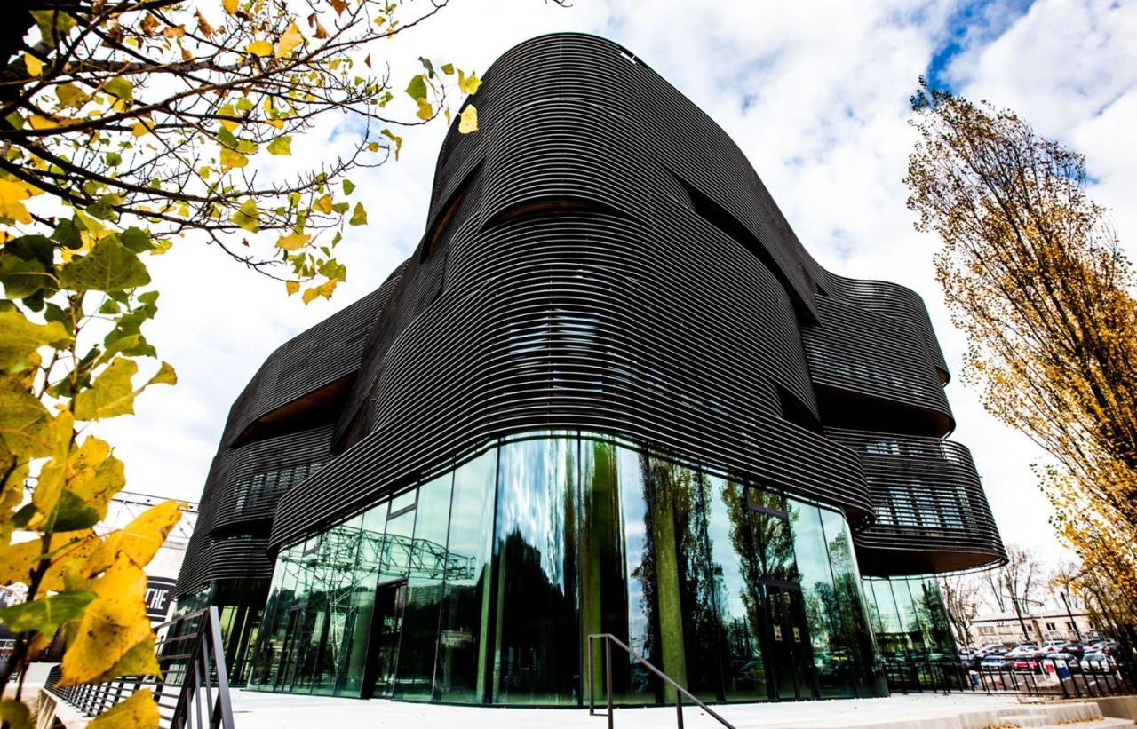 Confluence - Superbe pied à terre avec parking privé Apartamento Lyon Exterior foto